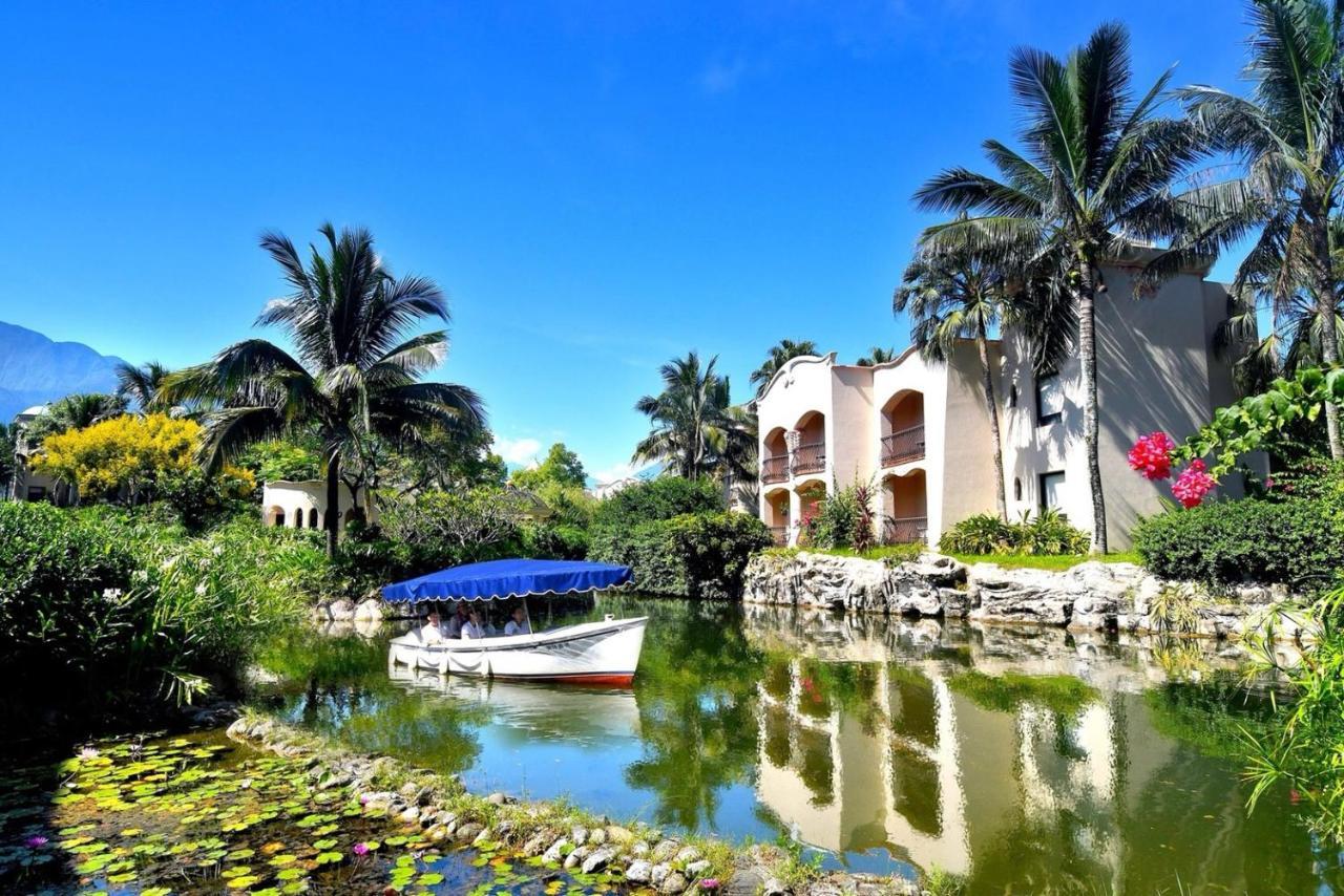 프라미스드랜드 리조트&라군 서우펑 외부 사진 A canal in Tulum