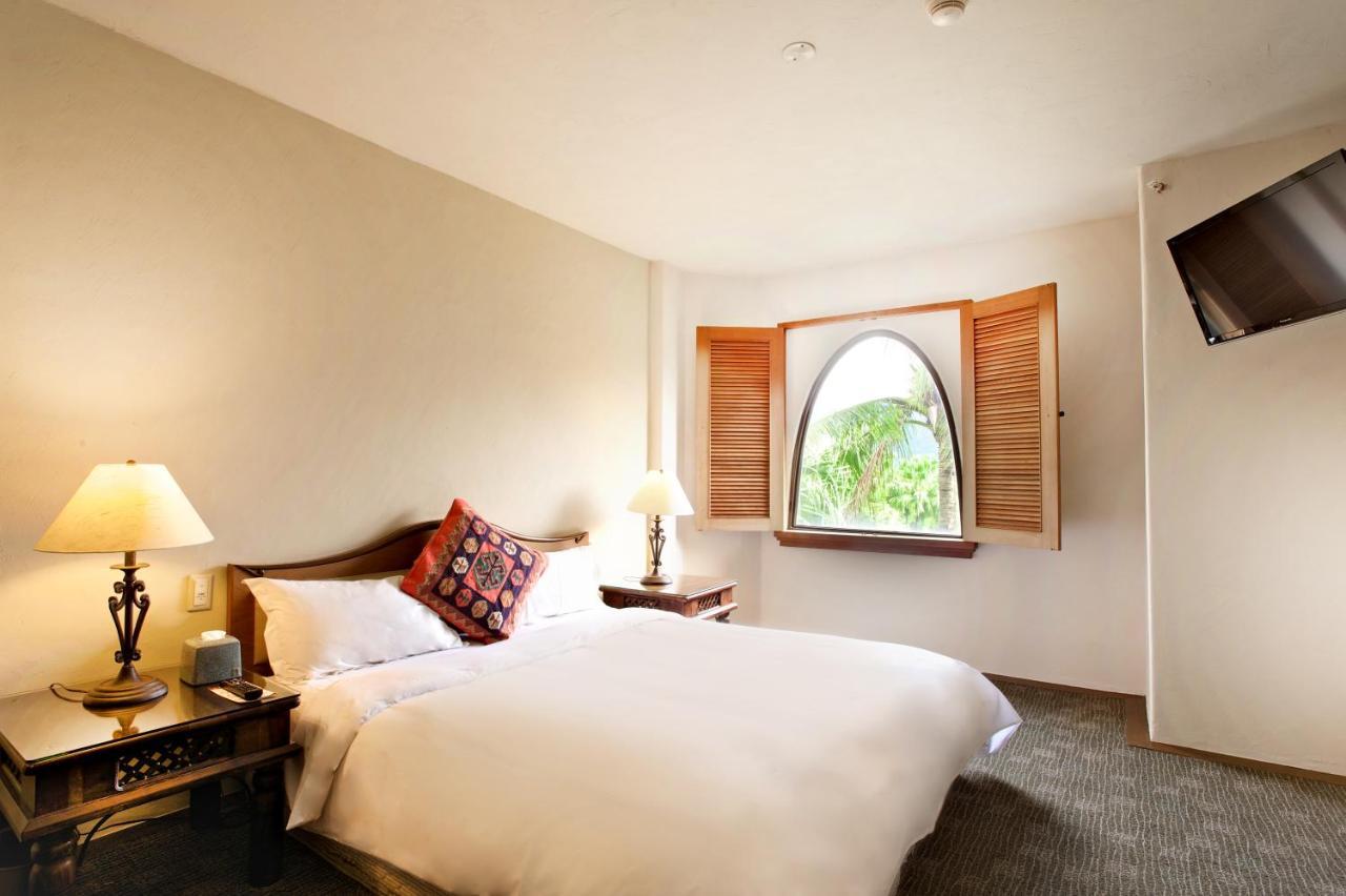 프라미스드랜드 리조트&라군 서우펑 외부 사진 A bedroom at the hotel